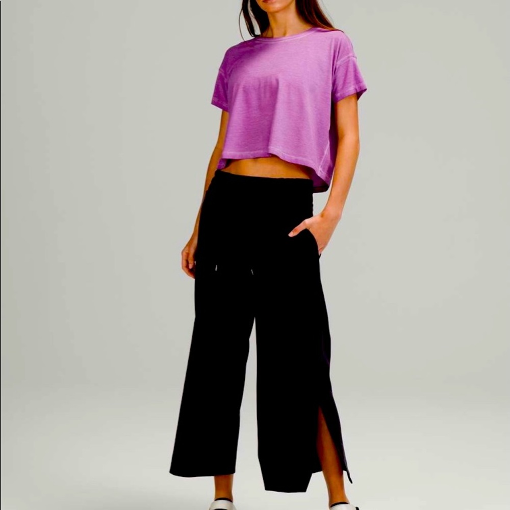 NWT sold out Cate Tee Sz2